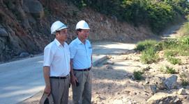  Chủ tịch HĐQT kiêm Tổng Giám đốc Nguyễn Trọng Thông thăm công trường Đường cơ động Đông Bắc đảo Cù Lao Chàm